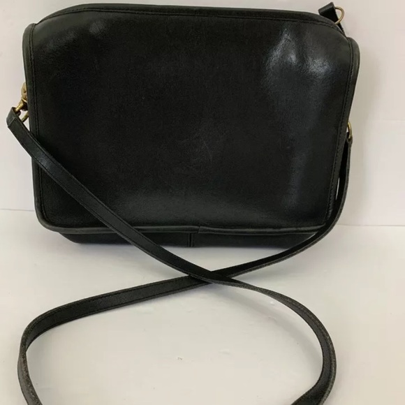 Vintage Authentic Coach Leather Crossbody Purse - Picture 2 of 8